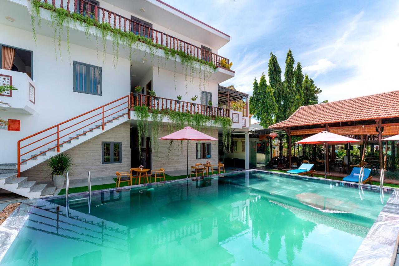 Alley Garden Homestay Hoi An Exteriör bild